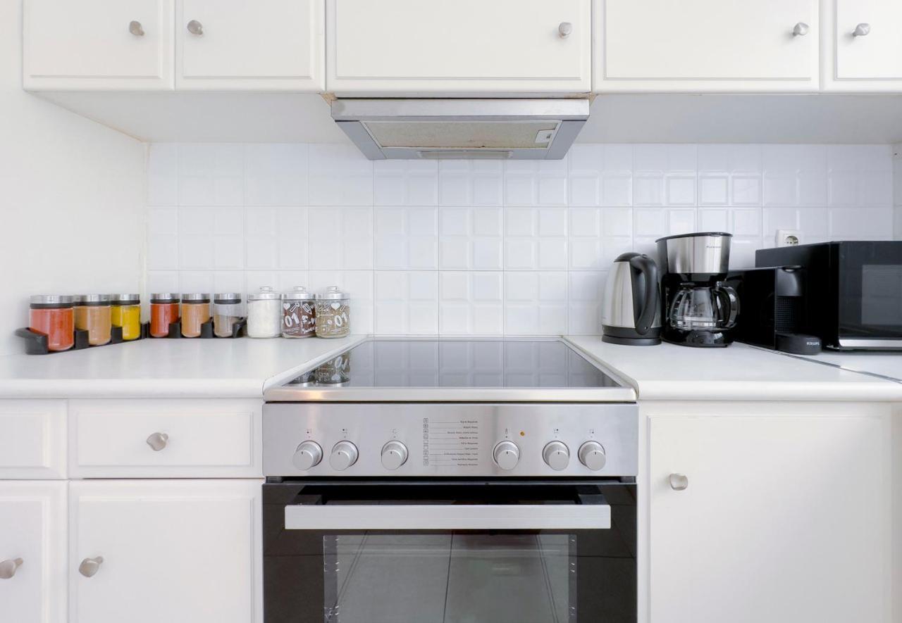 Metamorfoseos Spacious 120Sqm Apt In Alimos เอเธนส์ ภายนอก รูปภาพ